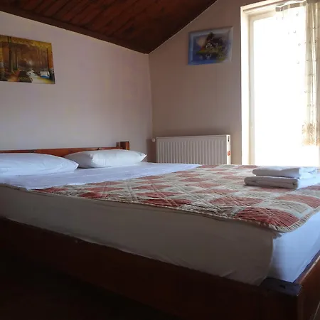 Loren Hotel