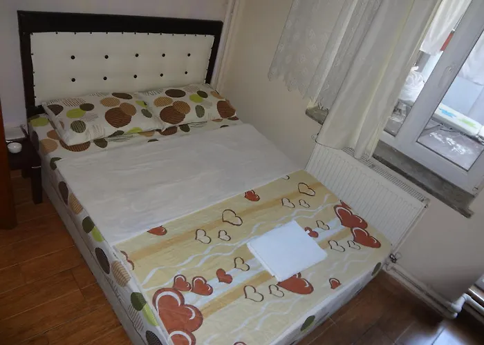 Loren 2* צ'נקלה